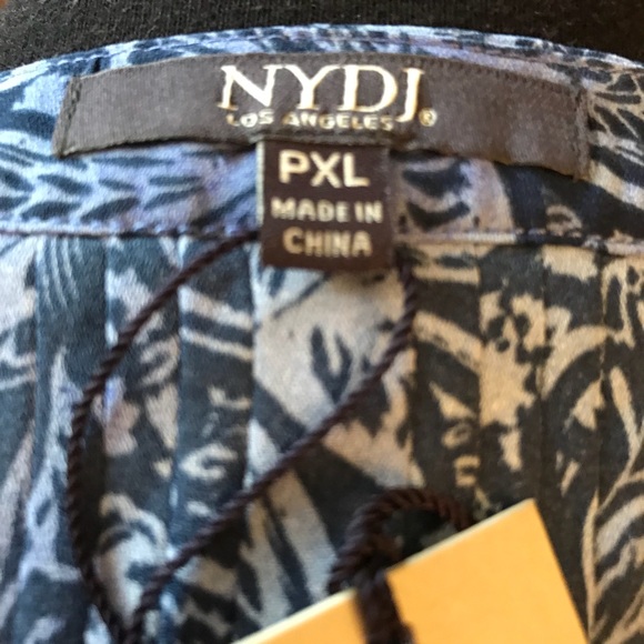 NYDJ Sleeveless Blouse NWT - Picture 5 of 5